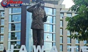 Hugeng-3240127658 (1)